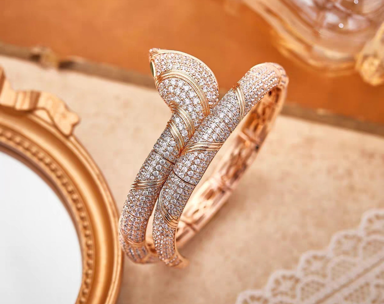 [ECHO ]HAUTE COUTURE GOLD SERPENTI BRACELET
