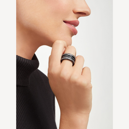 [ECHO ]ZERO 1 ROCK FOUR-BAND BLACK CERAMIC WITH STUDDED SPIRAL AND PAVED DIAMONDS RING