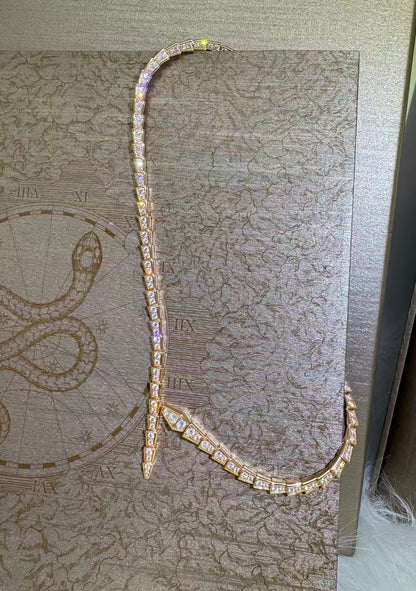 [ECHO ]DREAM NECKLACEGOLD AND SILVER STYLES DIAMOND