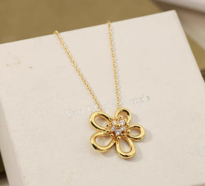 [ECHO ]NEW FLOWERLACE SUNFLOWER NECKLACE