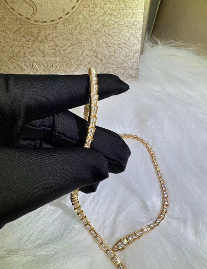 [ECHO ]DREAM NECKLACEGOLD AND SILVER STYLES DIAMOND