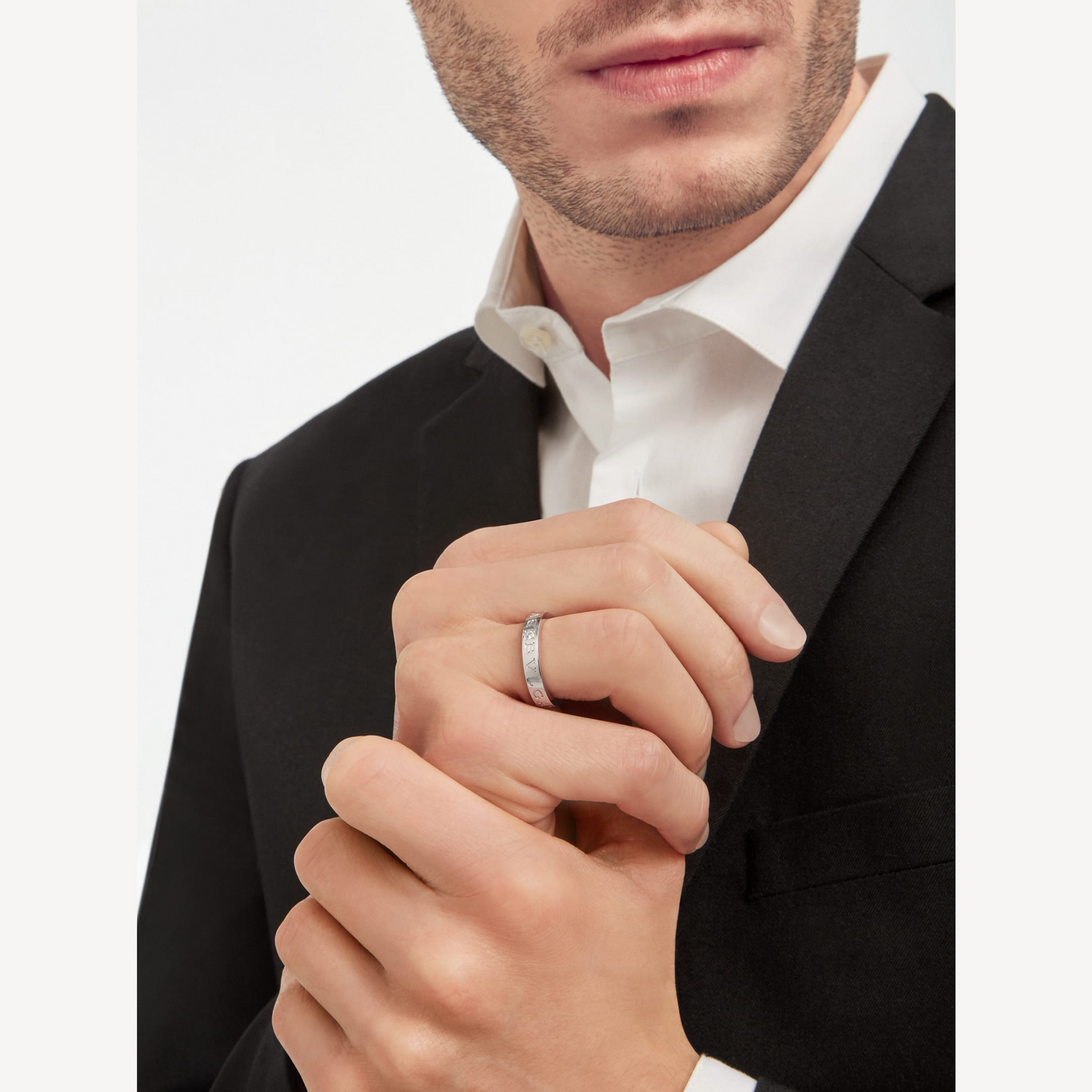 [ECHO ]ZERO 1 ESSENTIAL WITH A DIAMOD RING