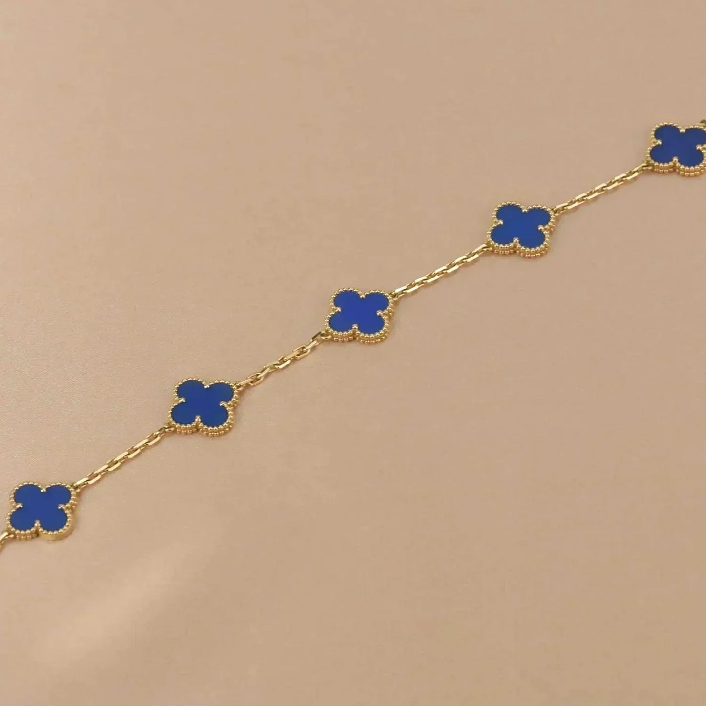 [ECHO ]CLOVER 5 MOTIFS BLUE AGATE BRACELET