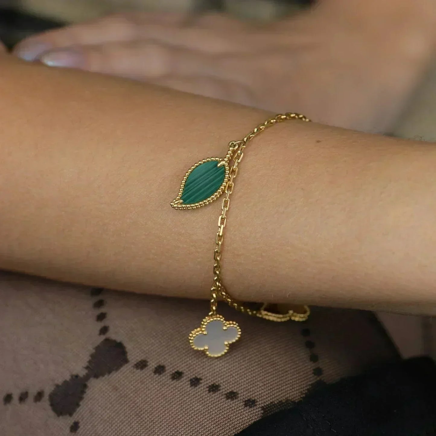 [ECHO ]LUCKY SPRING 5 MOTIF GOLD BRACELET