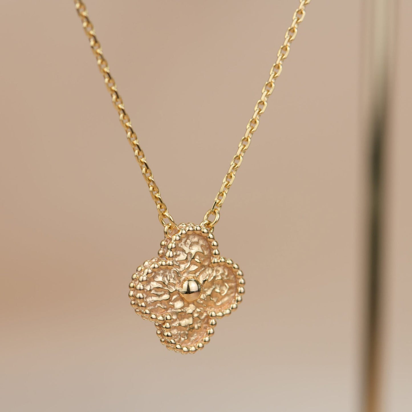 [ECHO ]CLOVER 15MM  BRONZING NECKLACE