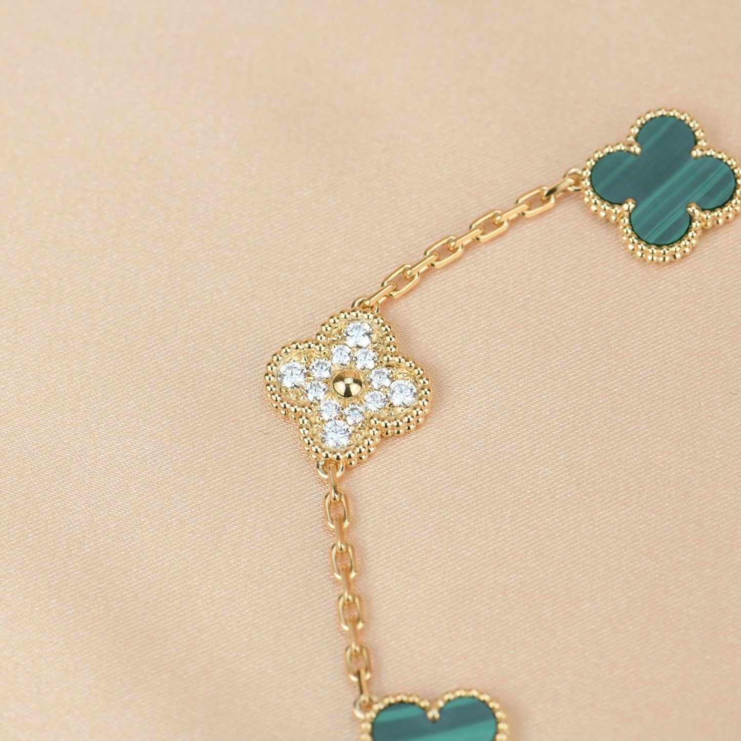 [ECHO ]CLOVER  5 MOTIF MALACHITE DIAMOND BRACELET