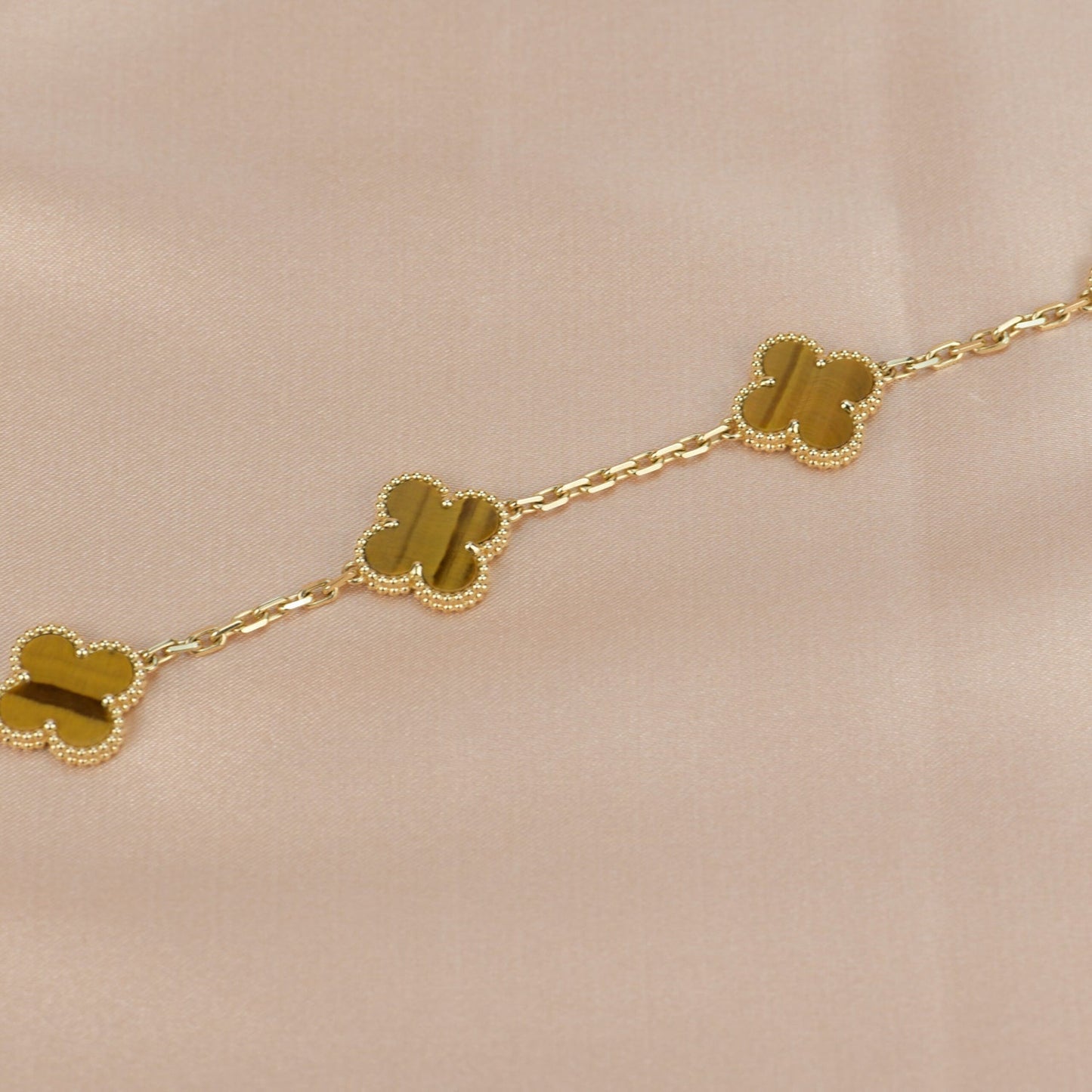 [ECHO ]CLOVER  5 MOTIFS TIGER EYE BRACELET