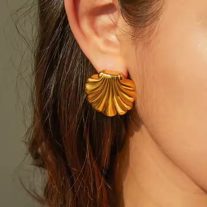 [Echo Fine]Bayside Gold Seashell Earrings