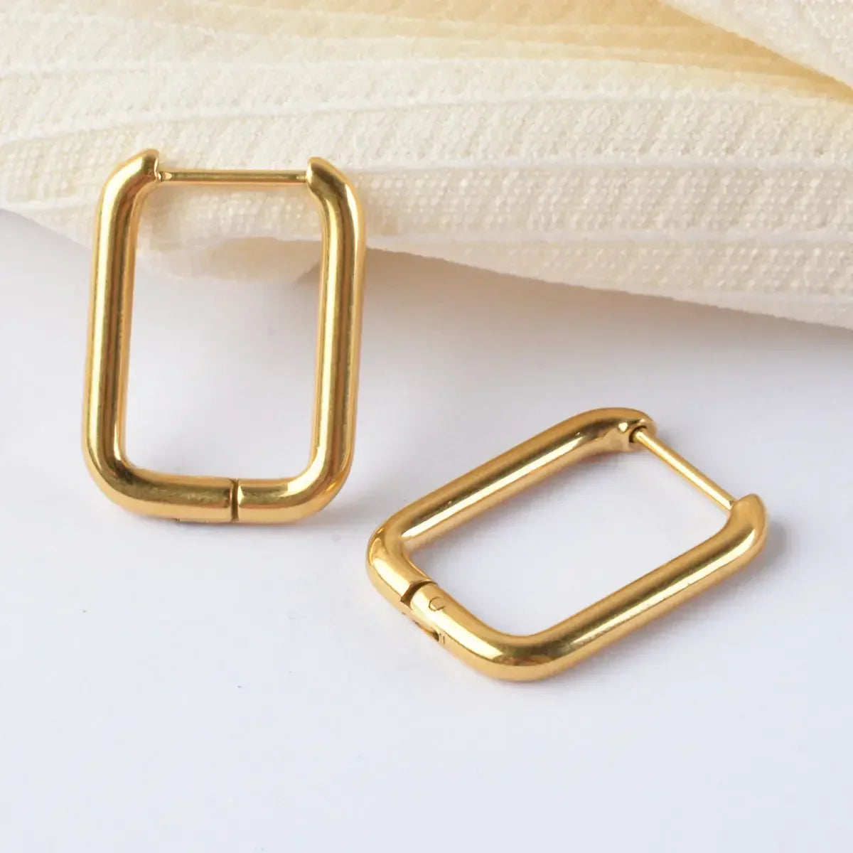 [Echo Fine]Ambrielle Gold U Hoops