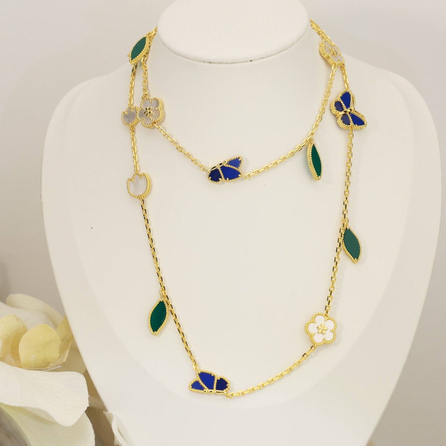 [ECHO]LUCKY SPRING BUTTERFLY 15 FLOWER NECKLACE