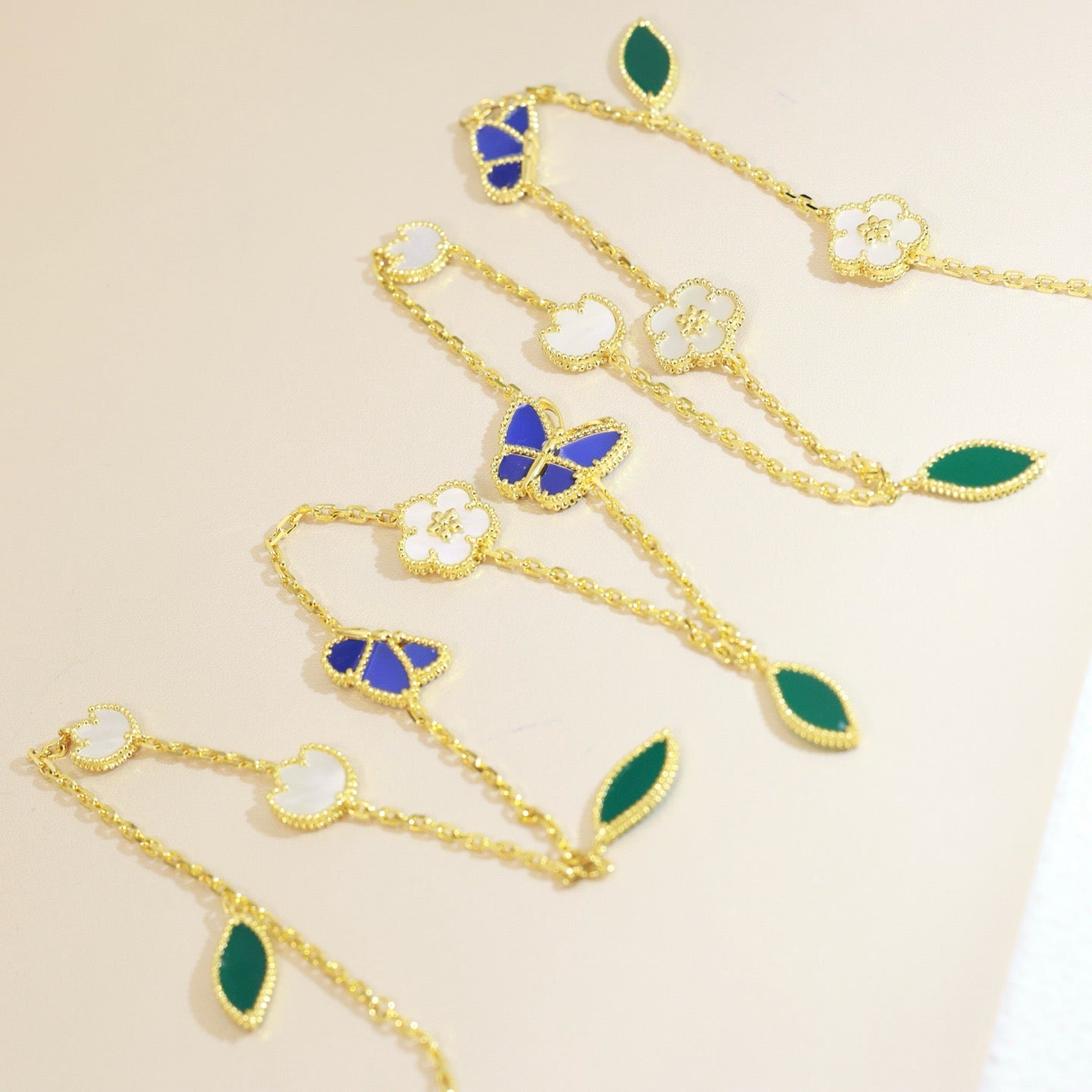 [ECHO]LUCKY SPRING BUTTERFLY 15 FLOWER NECKLACE