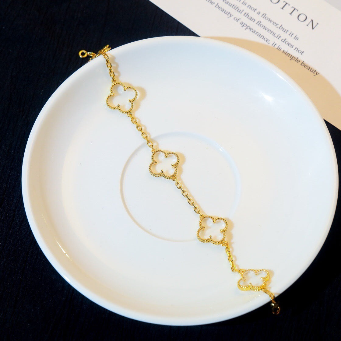 [ECHO ]CLOVER 5 MOTIF ROCK CRYSTAL PINK GOLD BRACELET