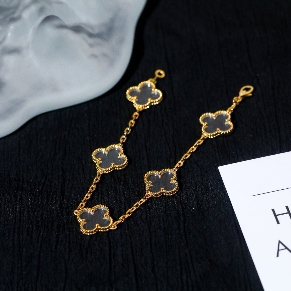 [ECHO ]CLOVER 5 MOTIF ROCK CRYSTAL PINK GOLD BRACELET