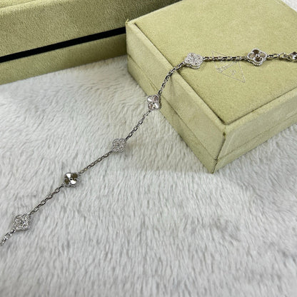 [ECHO ]CLOVER 6 MOTIF DIAMOND LASER BRACELET