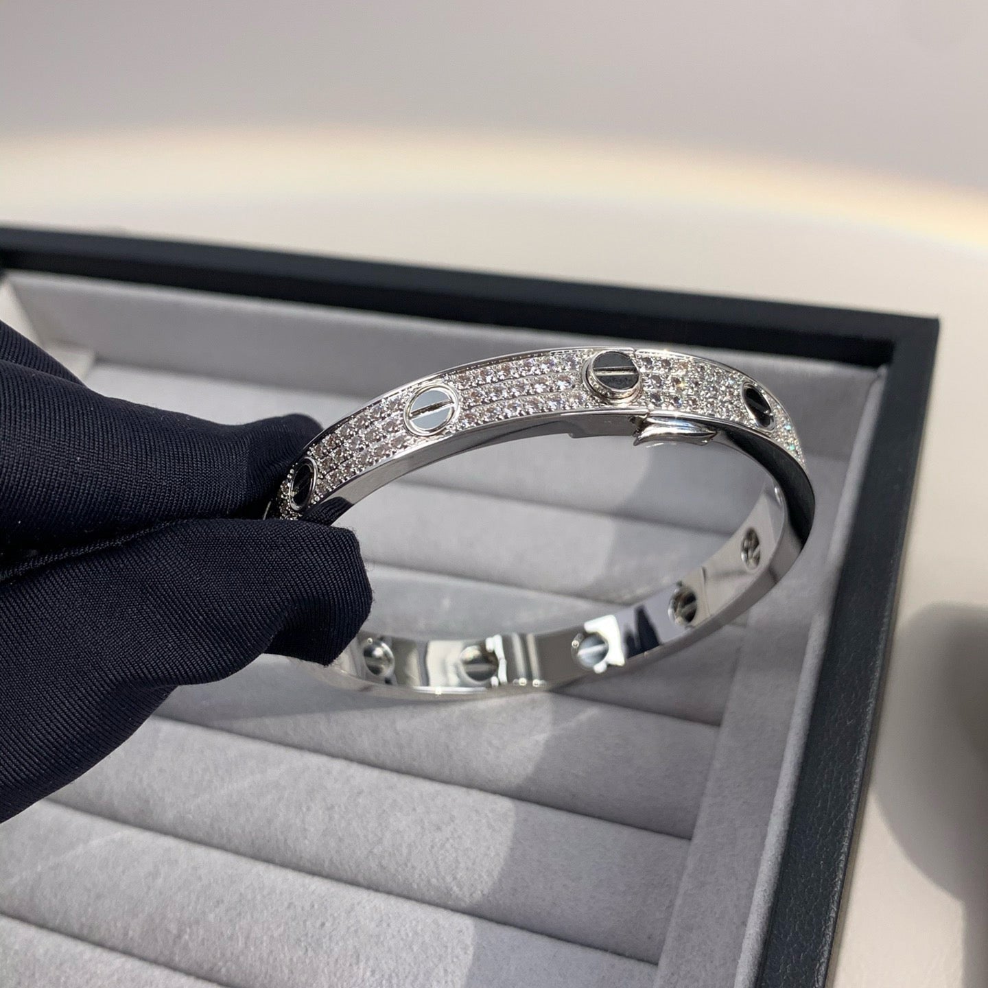 [ECHO ]LOVE BRACELET 6.1MM DIAMOND-PAVED CERAMIC