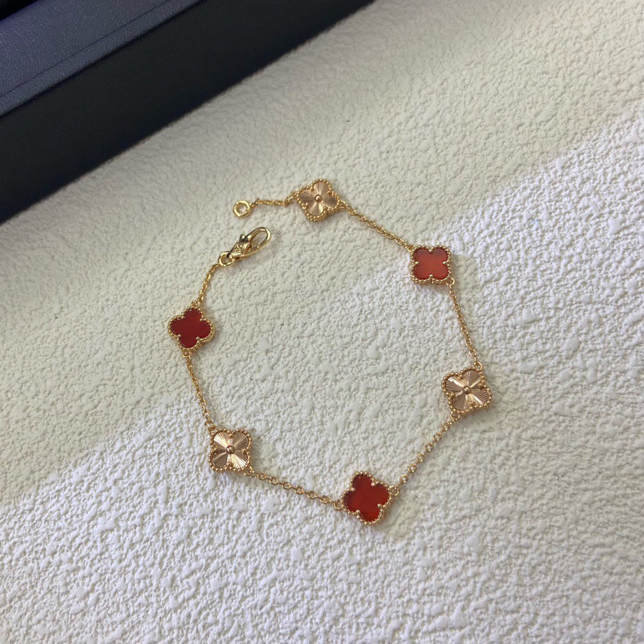 [ECHO ]CLOVER 6 MOTIF RED AGATE LASER BRACELET