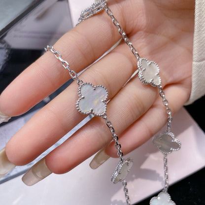 [ECHO ]CLOVER 10 MOTIFS WHITE MOTHER OF PEARL NECKLACE