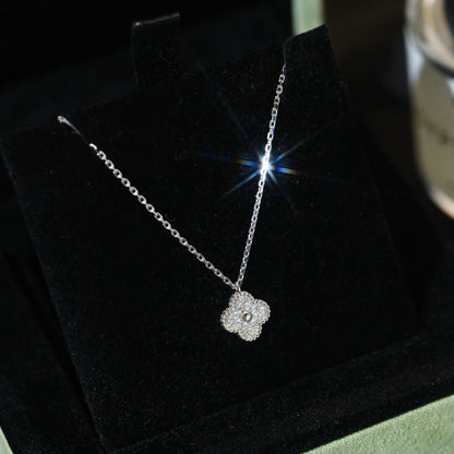 [ECHO ]CLOVER MINI 9.5MM PENDANT DIAMOND NECKLACE
