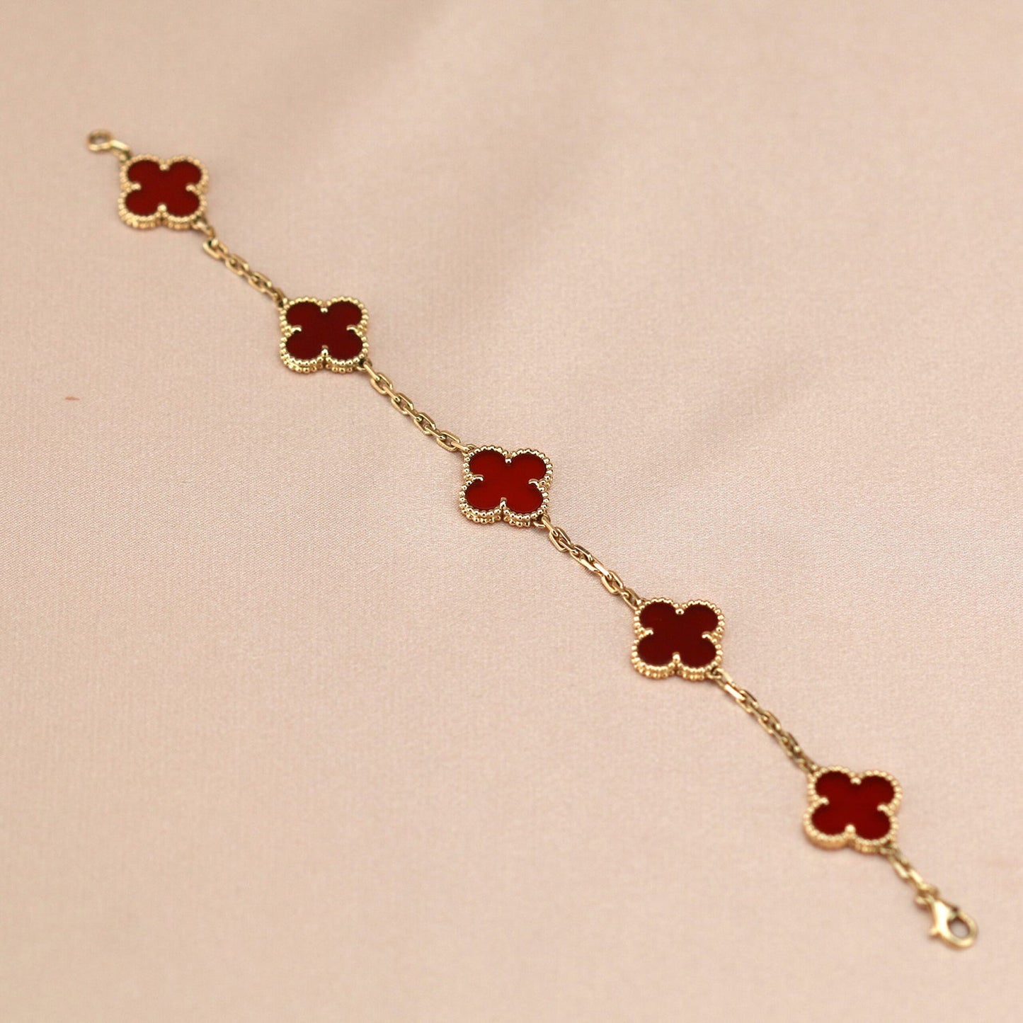 [ECHO ]CLOVER 5 MOTIFS RED AGATE  BRACELET