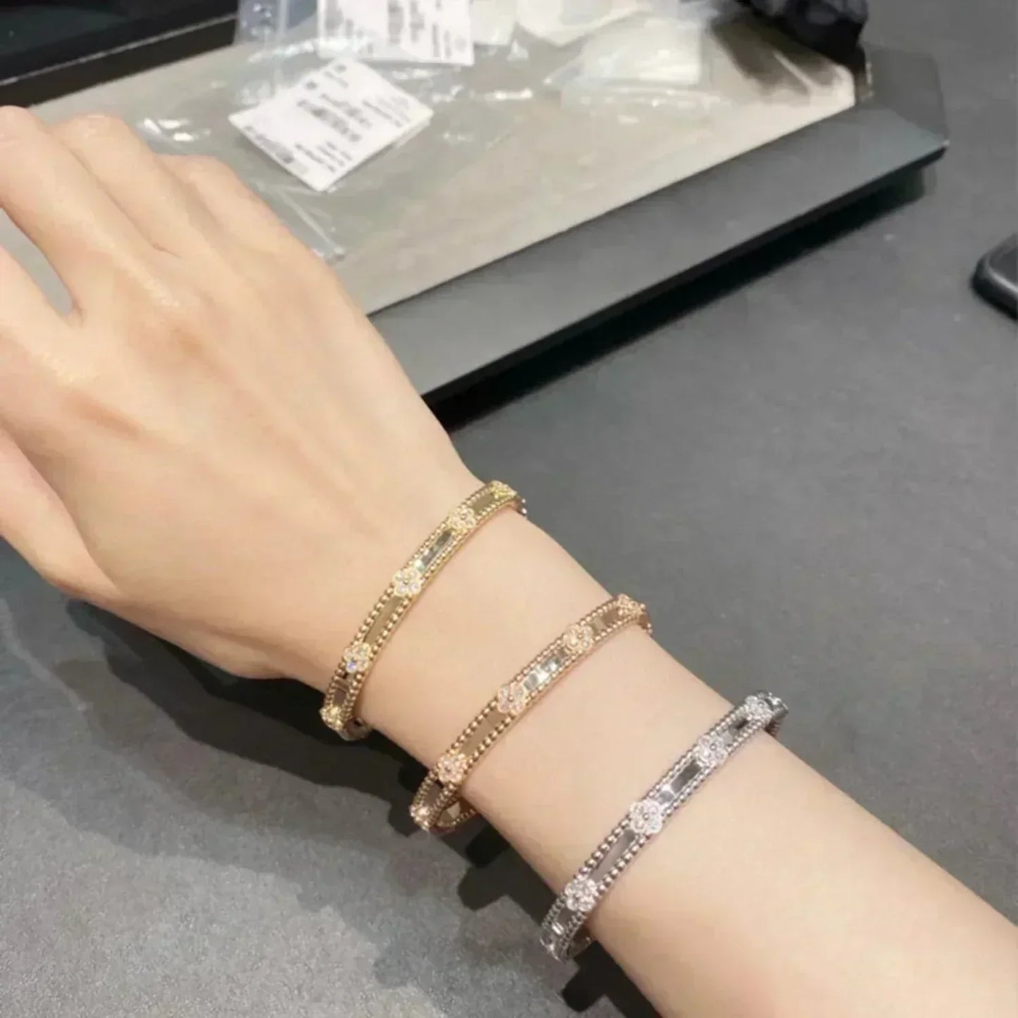 [ECHO ]CLOVER BRACELET 4MM DIAMONDS