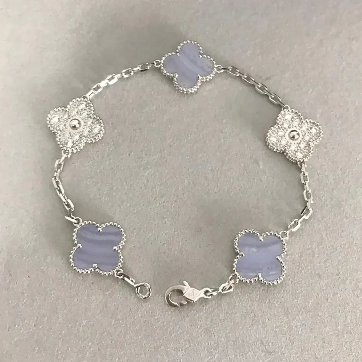 [ECHO ] CLOVER 5 MOTIF PURPLE CHALCEDONY BRACELET COLLECTION