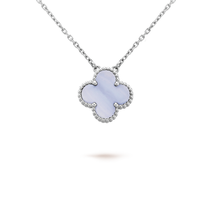 [ECHO ]CLOVER 15MM BLUE CHALCEDONY NECKLACE SILVER