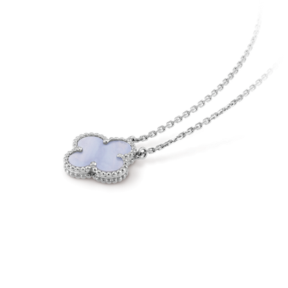 [ECHO ]CLOVER 15MM BLUE CHALCEDONY NECKLACE SILVER