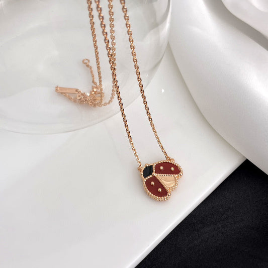 [ECHO ]LUCKY  CARNELIANS LADYBUG NECKLACE