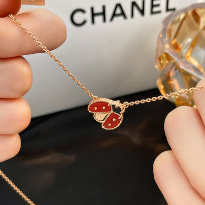 [ECHO ]LUCKY  CARNELIANS LADYBUG NECKLACE