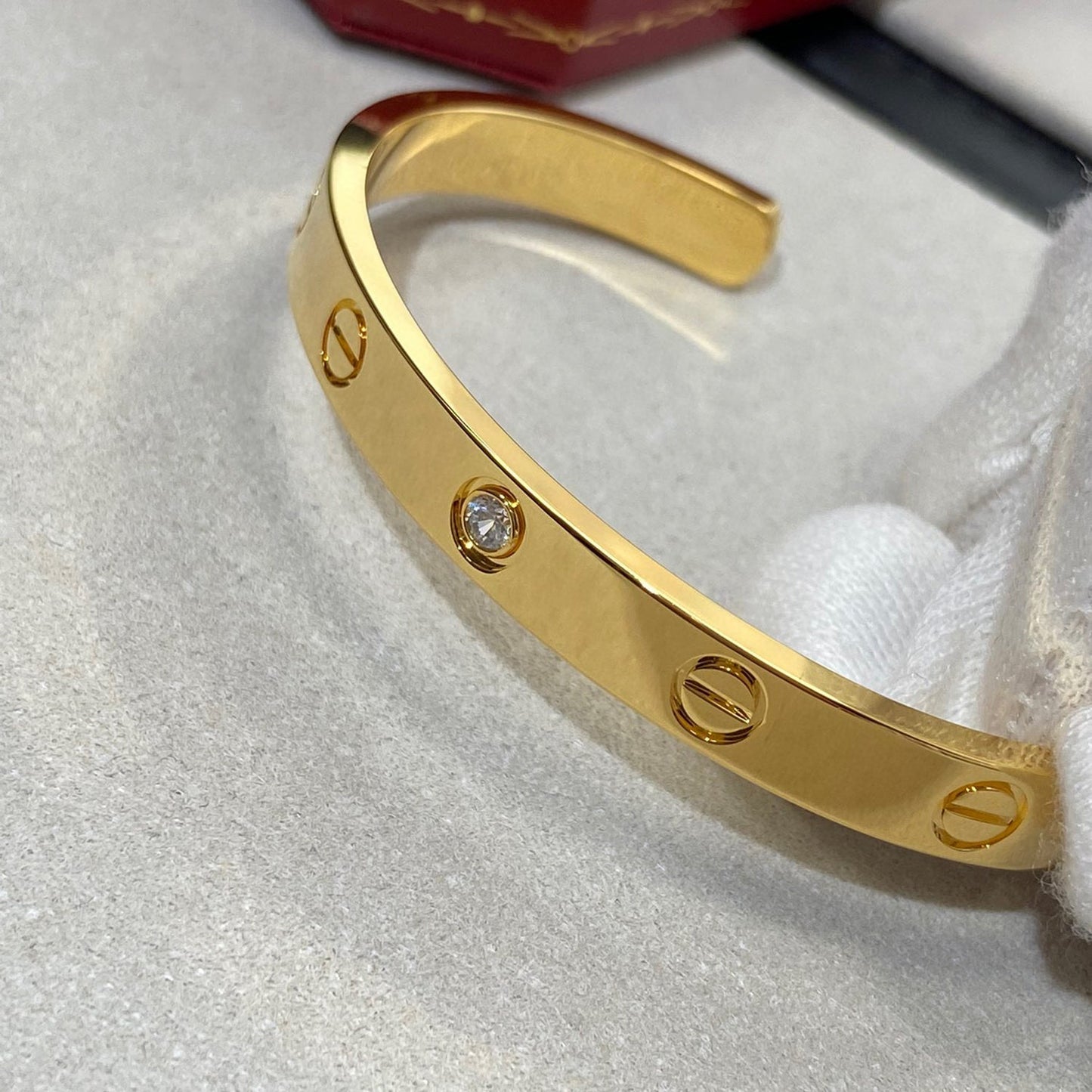 [ECHO ]LOVE BRACELET 6.1MM 1 DIAMOND OPEN CUFF