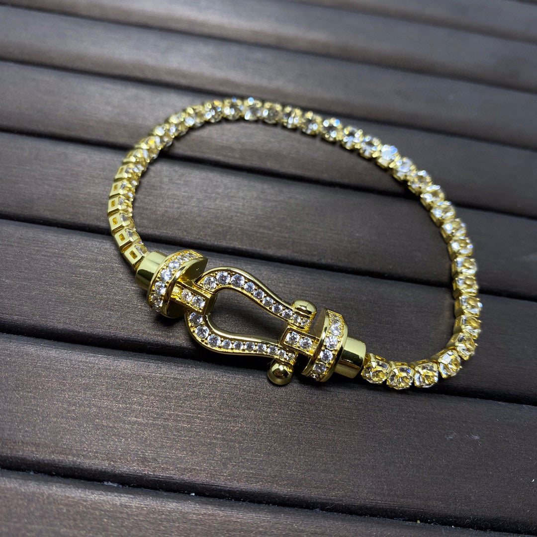[ECHO ]FORCE  LARGE HORSESHOE FULL DIAMOND TENNIS BRACELET