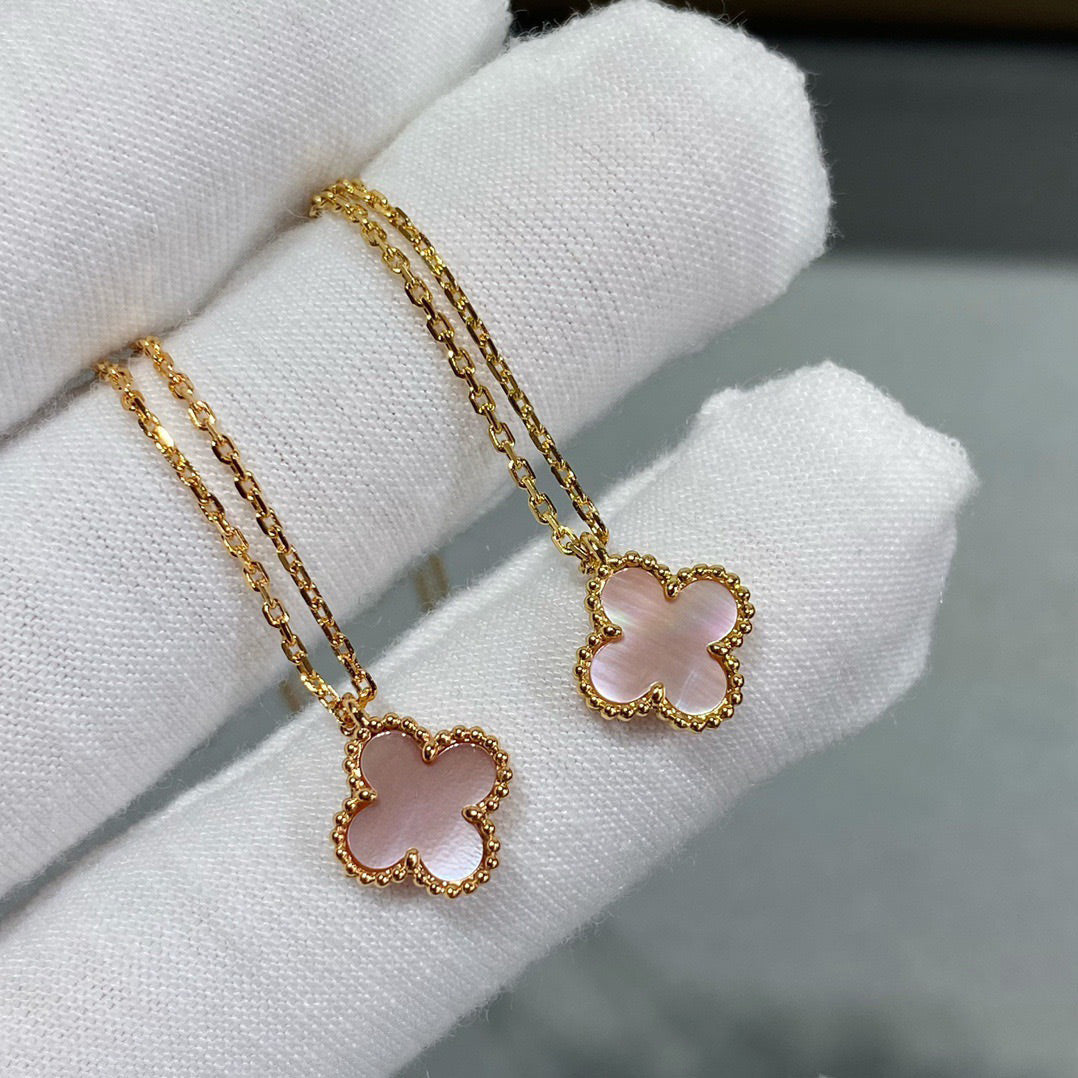 [ECHO ]CLOVER 9.5MM PINK MOTHER OF PEARL SINGLE FLOWER NECKLACE