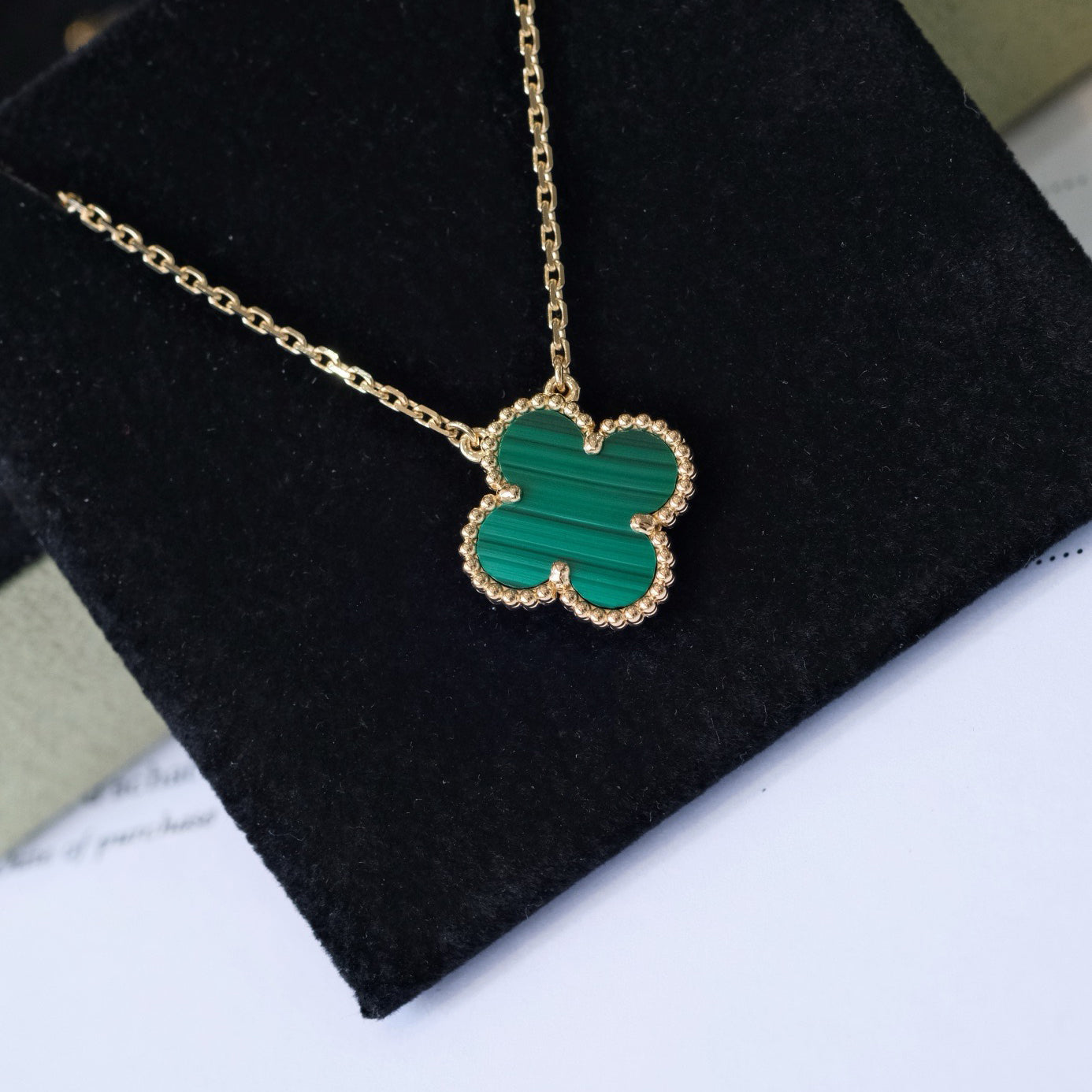 [ECHO ]CLOVER 15MM MALACHITE SINGLE FLOWER  NECKLACE