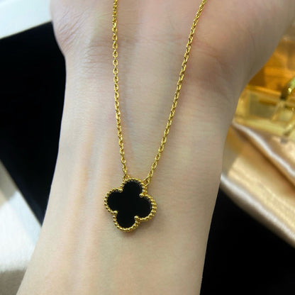 [ECHO ]CLOVER 15MM BLACK ONYX SINGLE FLOWER NECKLACE