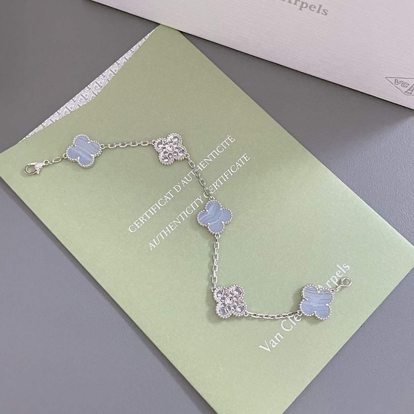 [ECHO ]CLOVER  5 MOTIF DIAMOND PURPLE CHALCEDONY BRACELET SILVER