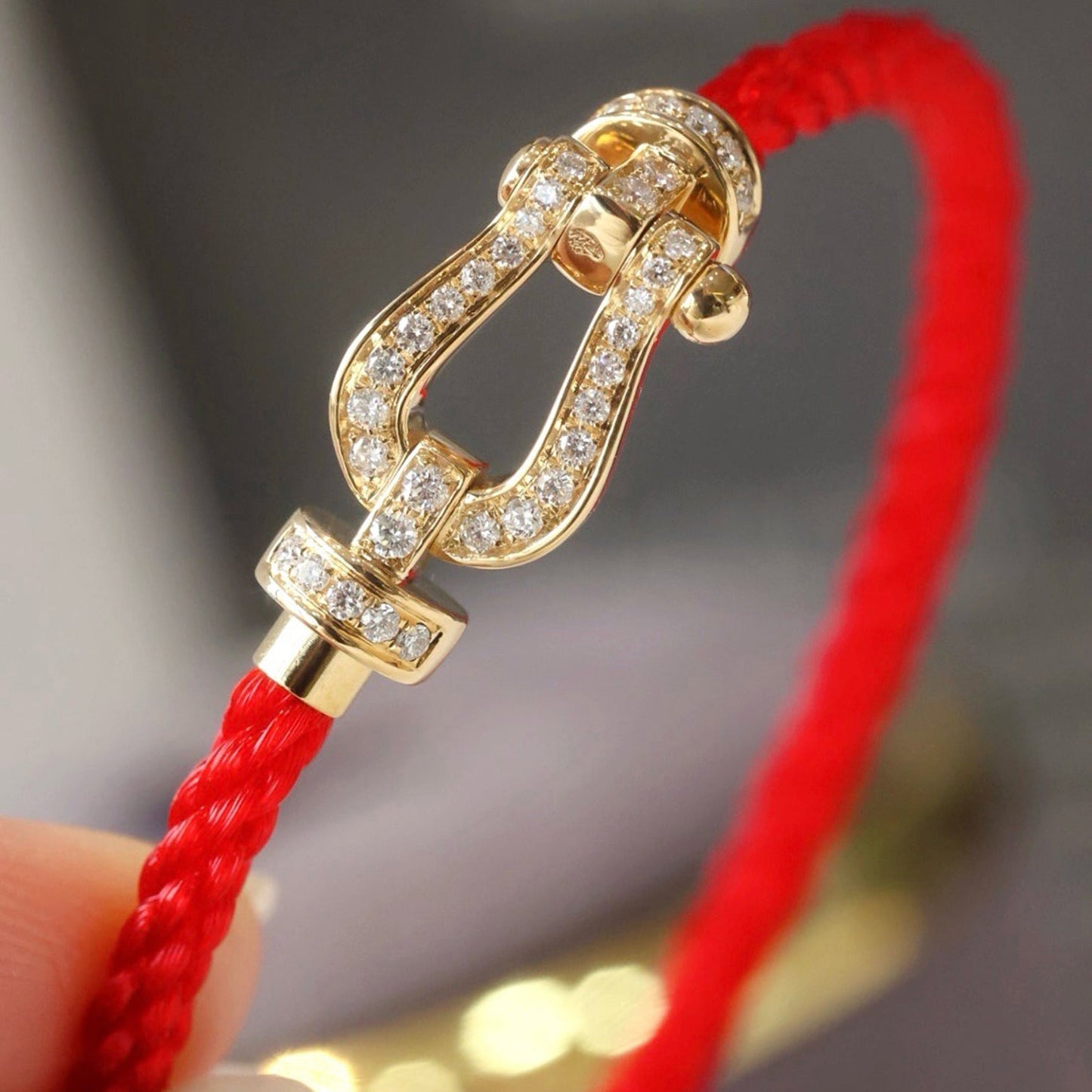[ECHO ]FORCE LARGE HORSESHOE FULL DIAMOND BRACELET SILVER