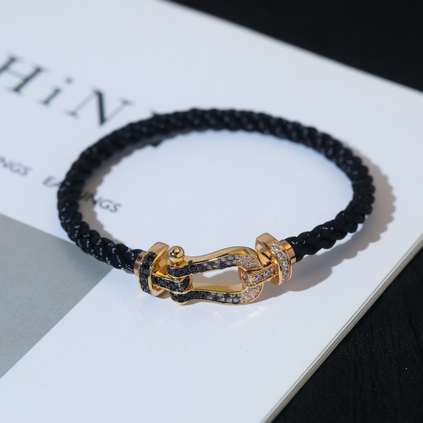 [ECHO ]FORCE LARGE HORSESHOE BLACK WHITE DIAMOND BRACELET ROSE GOLD