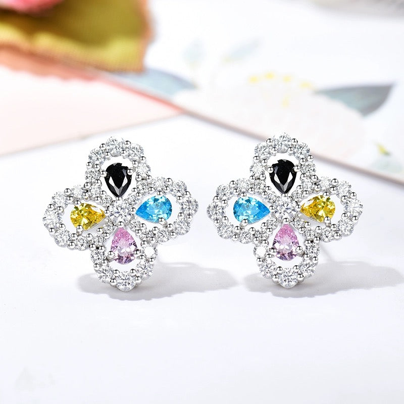 [ECHO ]LOOP EARRINGS FULL MOTIF DIAMOND 16MM