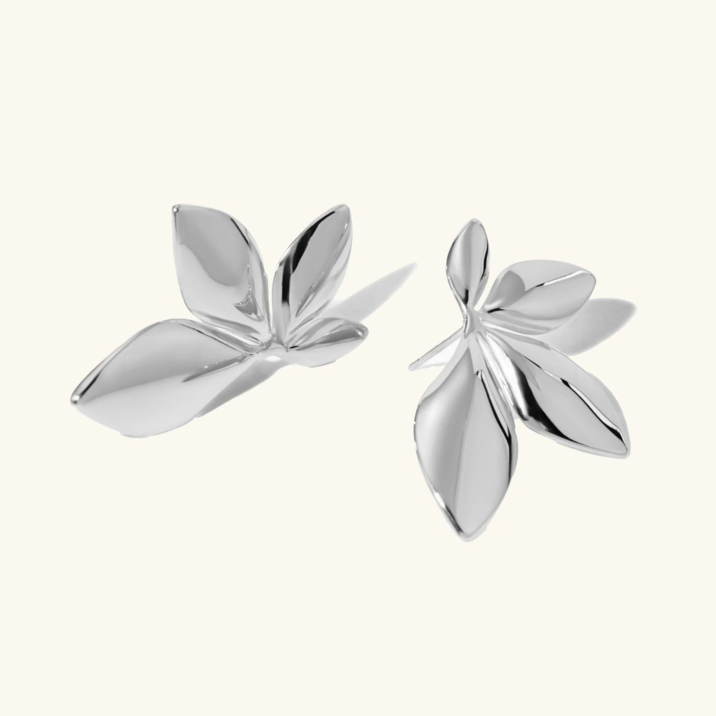 [Echo Fine]Velle Gold Petal Earrings