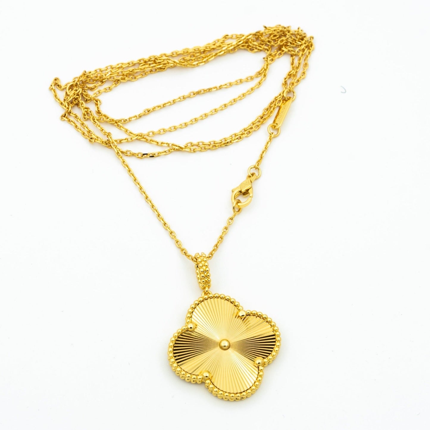 [ECHO ]CLOVER 25MM PEDANT NECKLACE GOLD