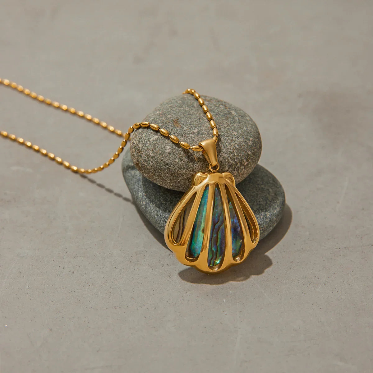 [Echo Fine]Nixie Gold Seashell Pendant