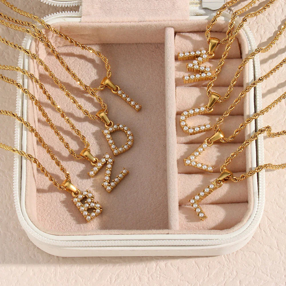 [Echo Fine]Elodie Initial Letter Pearl Necklace