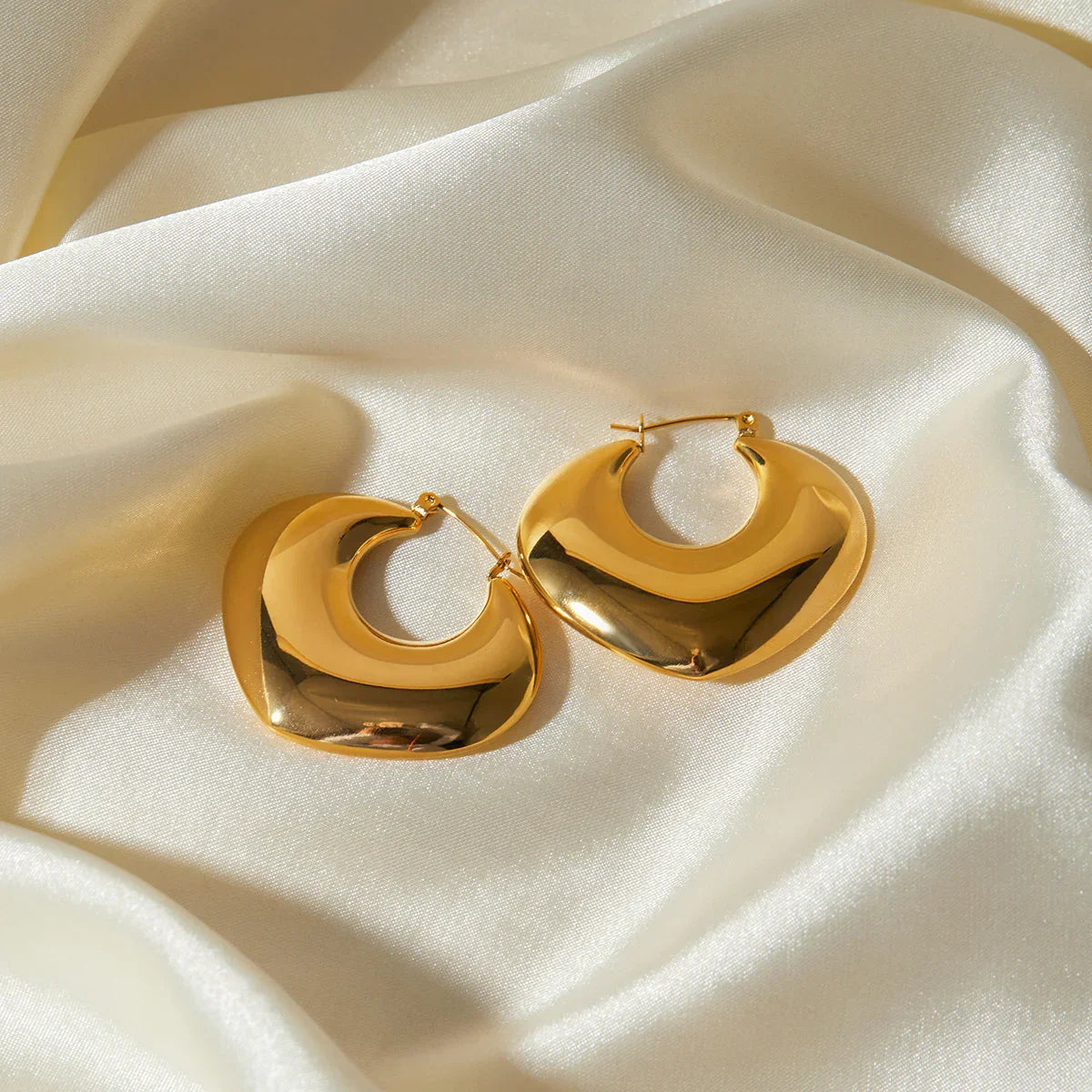 [Echo Fine]Fawn Gold Hoops