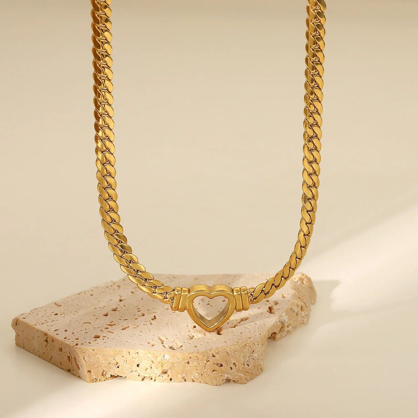 [Echo Fine]Vali Heart Choker