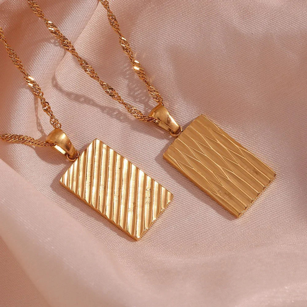 [Echo Fine]Dahlia Gold Necklace