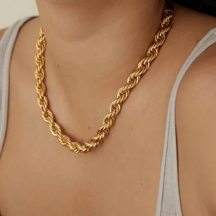 [Echo Fine]Mila Golden Twist Necklace