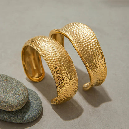 [Echo Fine]Cheyenne Textured Gold Band