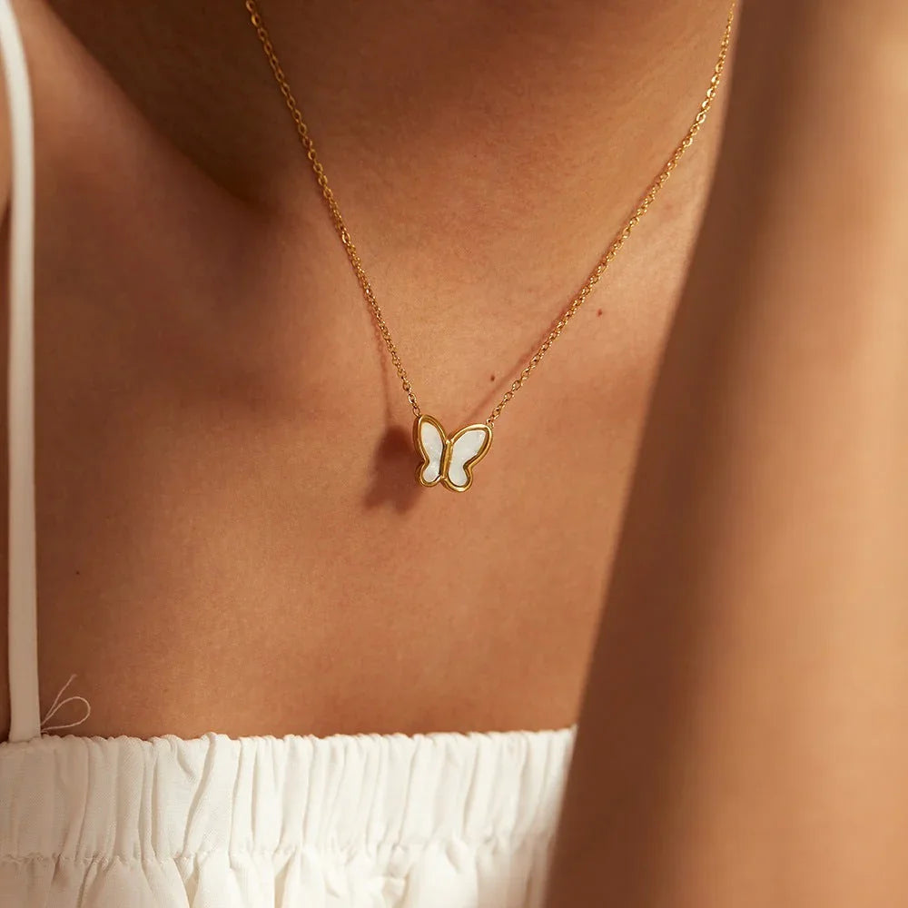 [Echo Fine]Flutterby Mother of Pearl Necklace