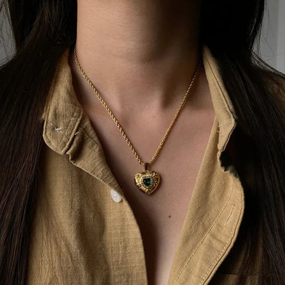 [Echo Fine]Caelus Gold Heart Necklace