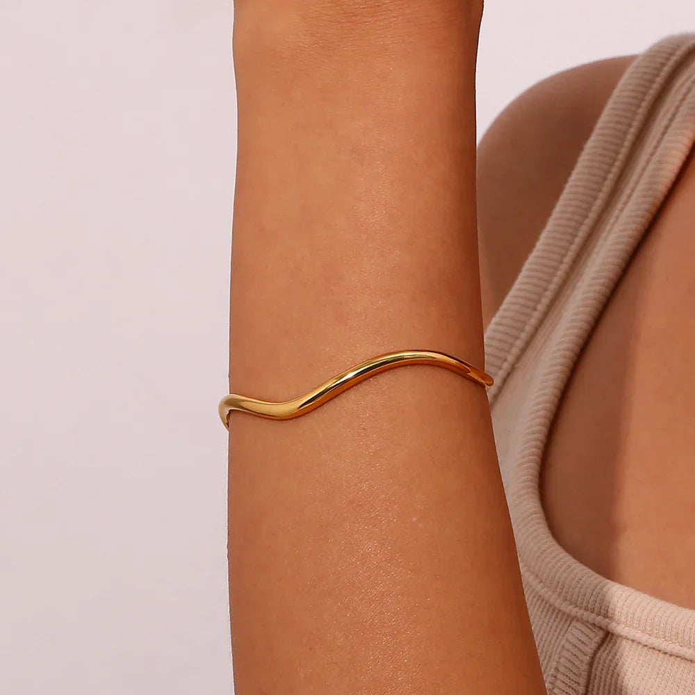 [Echo Fine]Lucinda Gold Bangle